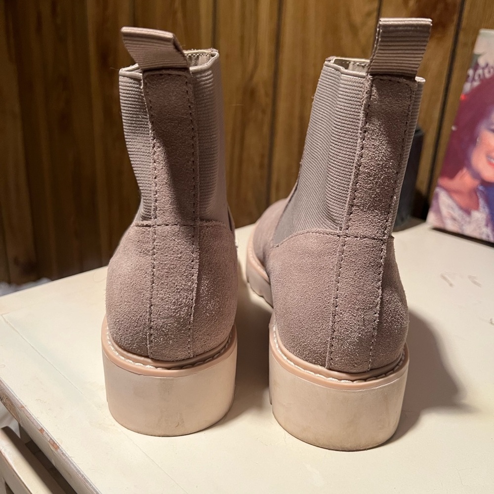 Dolce Vita booties